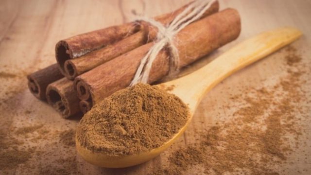 7+1 προβλήματα υγείας που δεν είχαμε ιδέα ότι θεραπεύονται με τη «μαγική» κανέλα