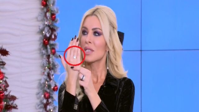 Με μονόπετρο στο χέρι η Κατερίνα Καινούργιου! Αποκάλυψη βόμβα της παρουσιάστριας (Video)