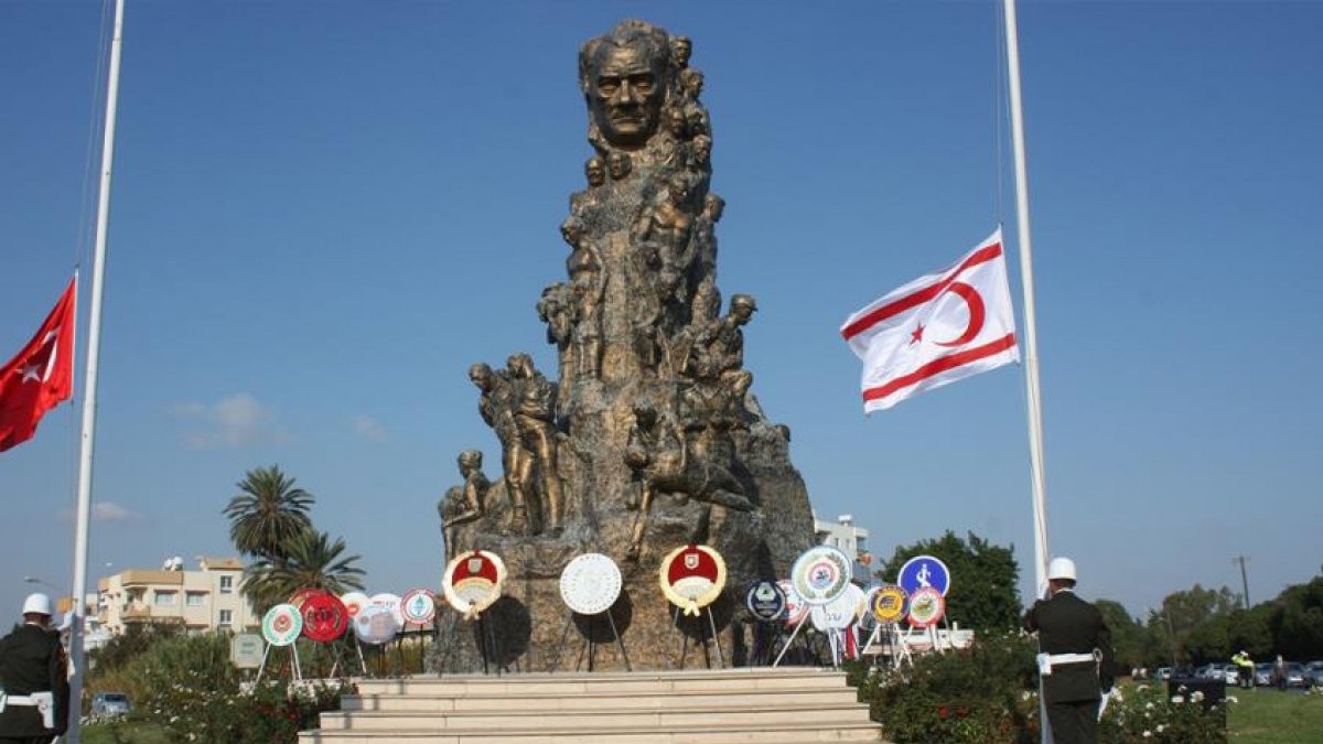 Αμμόχωστος: Συνελήφθη Ελληνοκύπριος που ήθελε να υψώσει την ελληνική σημαία