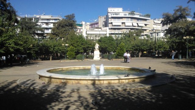 Σοκ στην Κυψέλη – Βίντεο ντοκουμέντο: Γυναίκα κατέγραψε άνδρα που την παρενοχλούσε σεξουαλικά στον δρόμο
