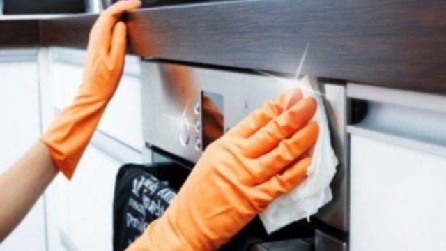 Το πάμφθηνο υλικό της κουζίνας που εξαφανίζει τα λίπη με τον πιο φυσικό τρόπο!