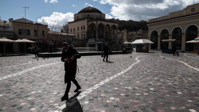 Νέα «βόμβα»: Έρχεται lockdown στην Ελλάδα πριν από την Πρωτοχρονιά;