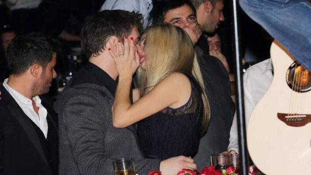 Ποια Ζέτα Μακρυπούλια; Σε σχέση με πασίγνωστη τραγουδίστρια ο Μιχάλης Χατζηγιάννης!