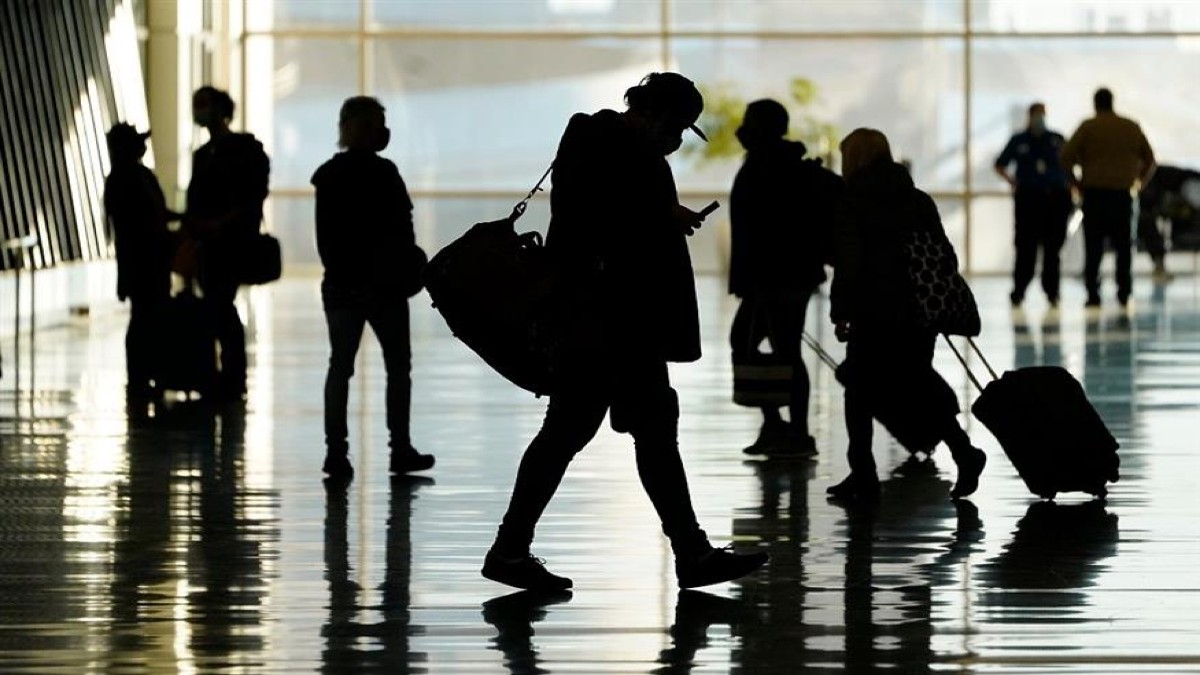 Νέα μέτρα: Αυτές είναι οι προϋποθέσεις εισόδου στην Ελλάδα – Τι ισχύει με μοριακό και rapid test