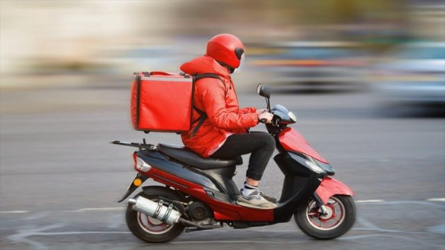Κορωνοϊός – Νέα μέτρα: Τι ισχύει για take away και delivery