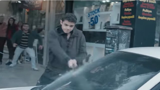 Ο αδερφός μου: Η ταινία μικρού μήκους που θα σας κάνει, να μην ξαναπαρκάρετε σε διάβαση πεζών (Βίντεο)