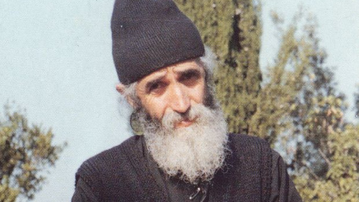 «Ο Γέροντας Παΐσιος ήταν παππούς μου»: Η άγνωστη συγγένεια με διάσημη Ελληνίδα τραγουδίστρια