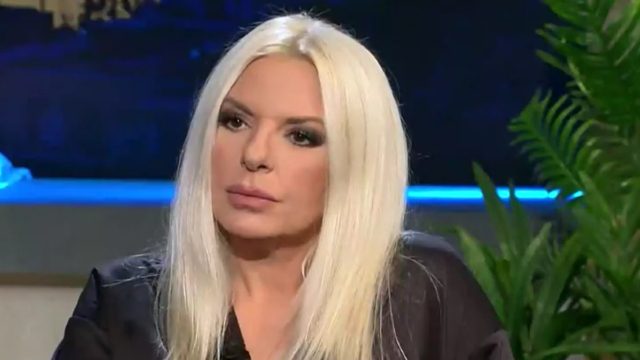 Χριστούγεννα με… νέο άνδρα για την Αννίτα Πάνια: Αποκαλύφθηκε η ταυτότητά του