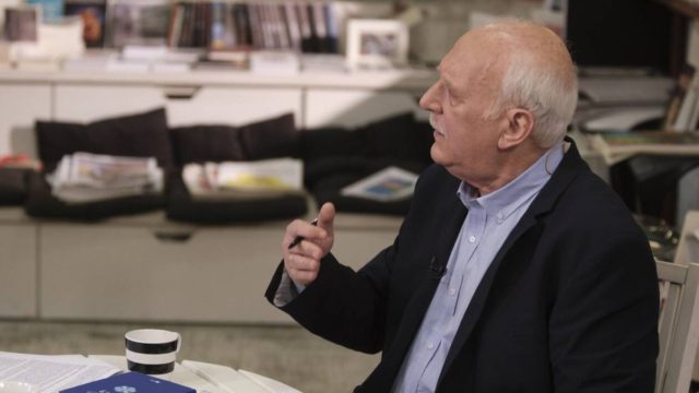 Άναυδοι όλοι με τον Γιώργο Παπαδάκη: Τον… έπιασαν με εντυπωσιακή ξανθιά στο πλευρό του