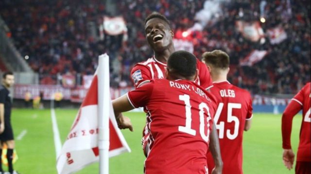 Super League: Με μεγάλη ευκολία ο Ολυμπιακός κέρδισε Άρη και ξέφυγε στη βαθμολογία