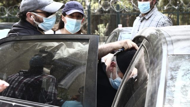“Ψευτογιατρός”: Νέα προφυλάκιση τρεις ημέρες πριν λήξει το 18μηνο – Απολογήθηκε για νομιμοποίηση παράνομων εσόδων