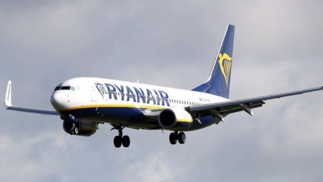 Στα «κάγκελα» όλοι με τη Ryanair: Σοκαρισμένοι με την τελευταία εξέλιξη για την εταιρεία