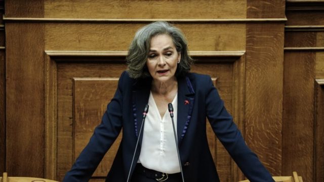 Βυθίστηκε στο πένθος η Σοφία Σακοράφα
