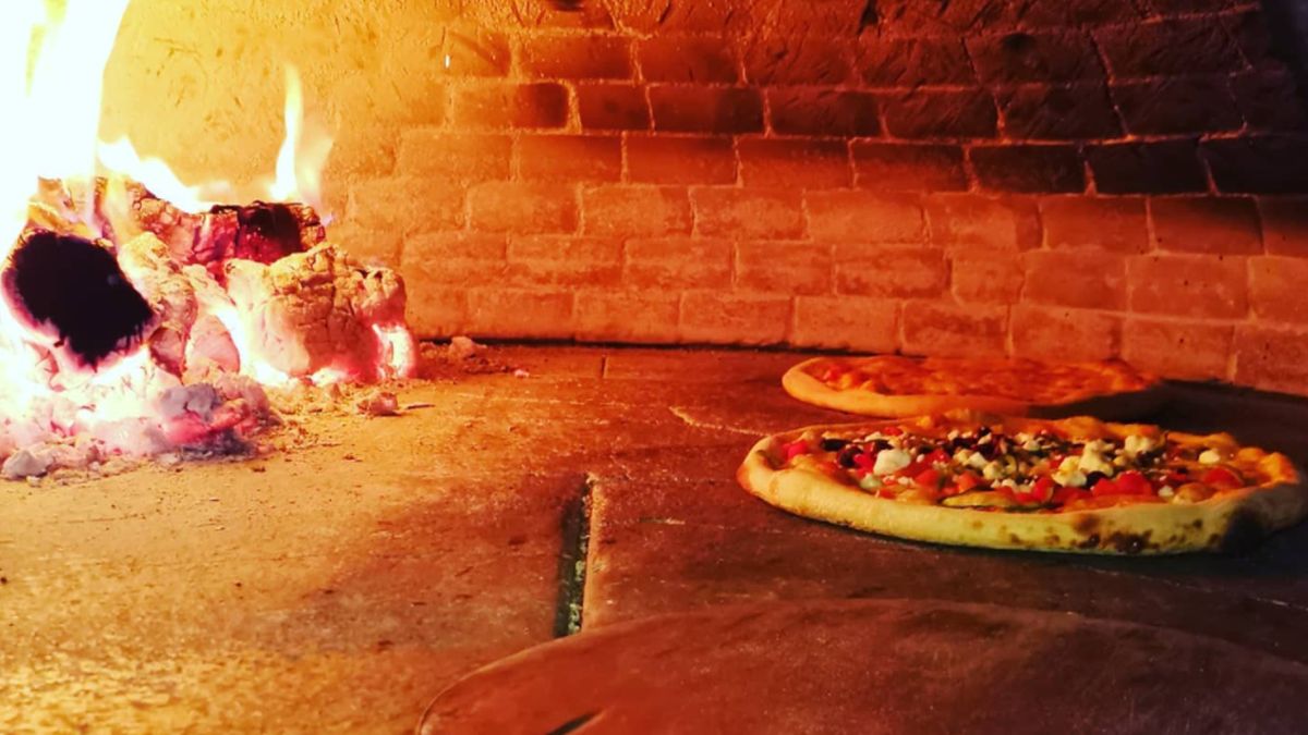 “Xmas movie nights” με λαχταριστή πίτσα από το Chef in Love