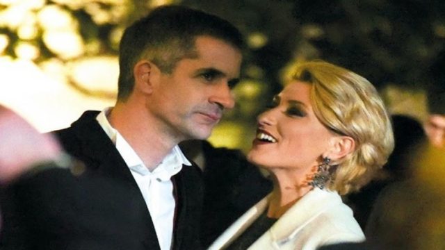 Χαμός με την Σία Κοσιώνη: Το βίντεο που άναψε «φωτιές» – Άφωνος ο Κώστας Μπακογιάννης