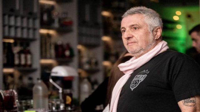 Στάθης Παναγιωτόπουλος: Στον εισαγγελέα σήμερα ο πρώην παρουσιαστής των «Ράδιο Αρβύλα» – «Φύλλο και φτερό» οι σκληροί του δίσκοι από τις Αρχές (Video)