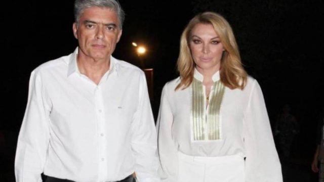 Κουκλάρα: Δείτε για πρώτη φορά την κούκλα αδελφή του Νίκου Ευαγγελάτου!