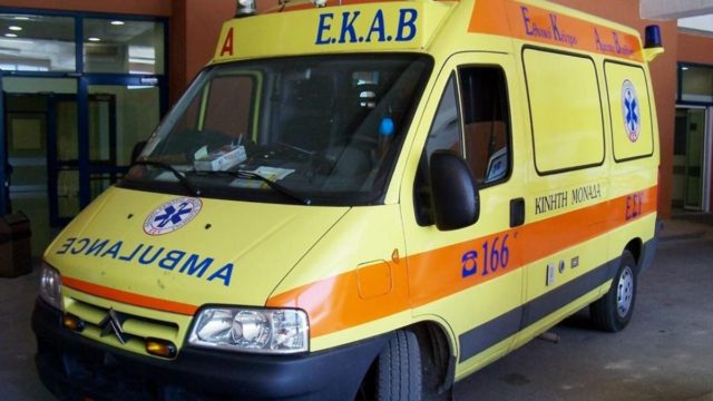 Τροχαίο στην Πειραιώς: Ασυνείδητος οδηγός παρέσυρε και εγκατέλειψε τρία άτομα