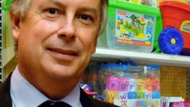 Σε συναγερμό τα Jumbo: Δύσκολες ώρες για τον Απόστολο Βακάκη μετά την τελευταία εξέλιξη