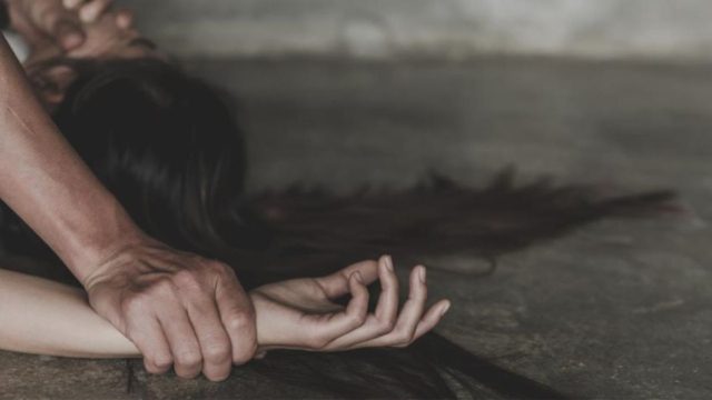 Βόλος: Καταγγελία 18χρονης για βιασμό από πρώην σύντροφό της