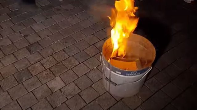Χαλκίδα: Οργισμένος ο εικονογράφος των βιβλίων του Ευγένιου Τριβιζά – “Είναι αστείο, εμπαιγμός, ηλιθιότητα” (video)