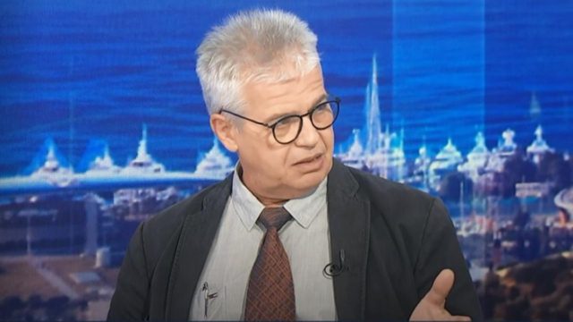 Εφιαλτική πρόβλεψη Χαράλαμπου Γώγου: «Δεν αποκλείεται να δούμε 100.000 κρούσματα την ημέρα – Αυξάνονται ιλιγγιωδώς» (Video)