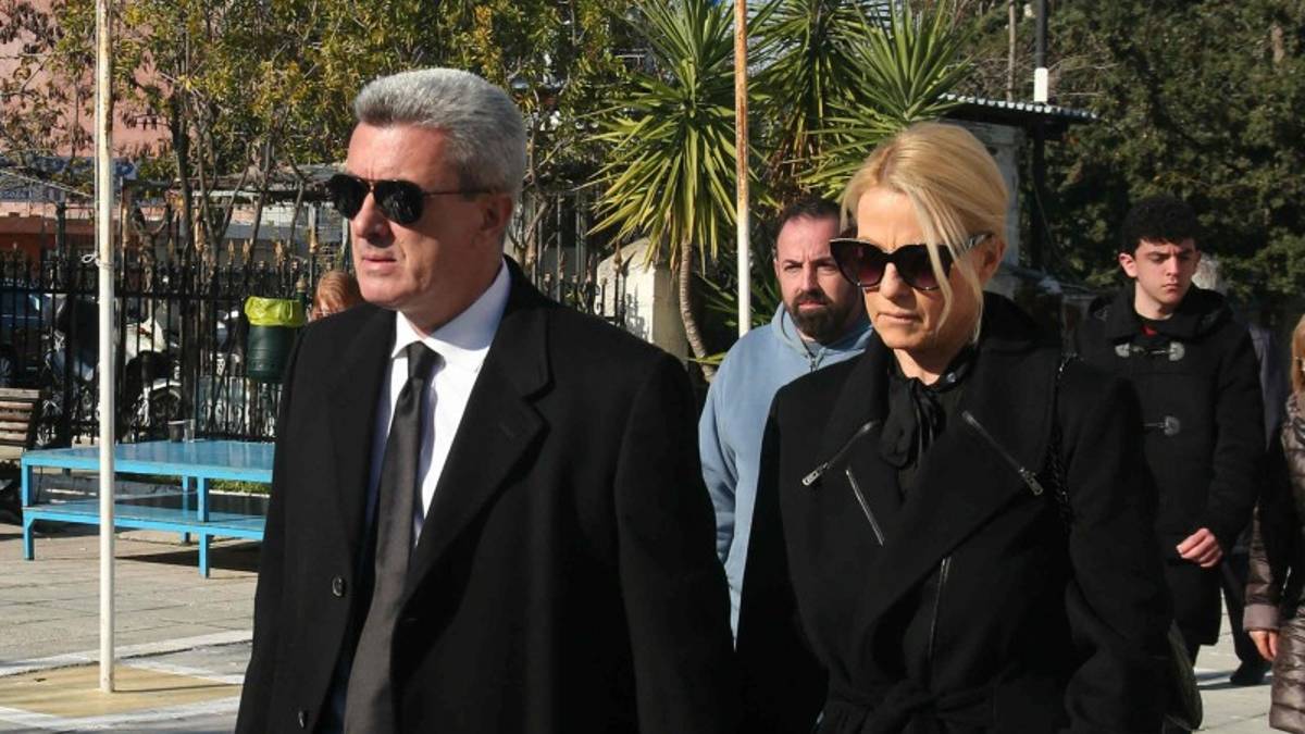 Ρίγη συγκίνησης με τον Νίκο Χατζηνικολάου: Δάκρυσαν όλοι στο σπίτι του παρουσιαστή