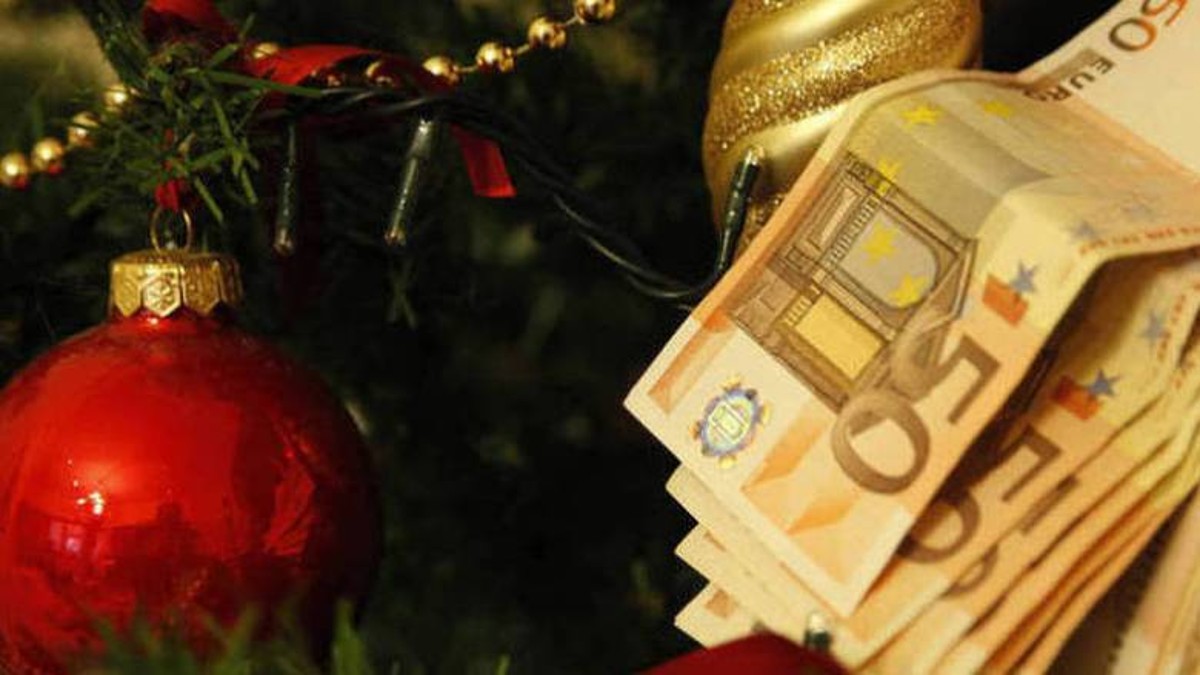 Δώρο Χριστουγέννων 2021: Τότε πληρώνεται – Τι ισχύει για όσους είναι σε αναστολή ή στο ΣΥΝ-ΕΡΓΑΣΙΑ