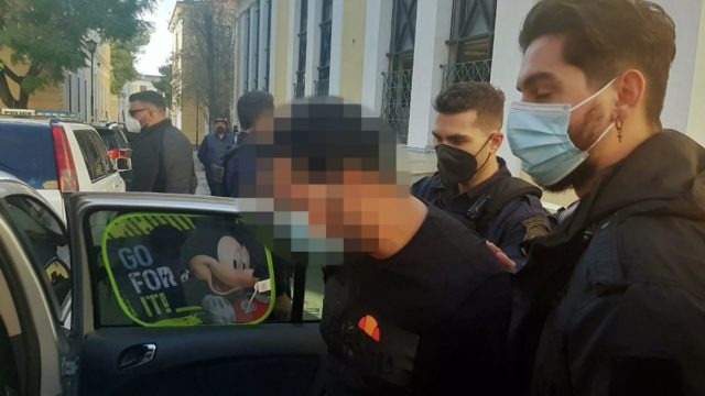 Ομηρία στον Άγιο Παντελεήμονα: Στη φυλακή ο 34χρονος Αιγύπτιος που ξυλοκόπησε την πρώην σύντροφό του