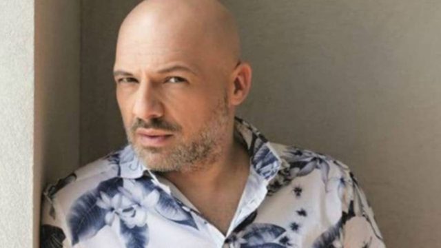 Αυτή είναι η χαμένη αδελφή του Νίκου Μουτσινά!