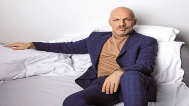 Νίκος Μουτσινάς: Το τρόφιμο – θαύμα που τρώει το πρωί. Έτσι χάνει κιλά