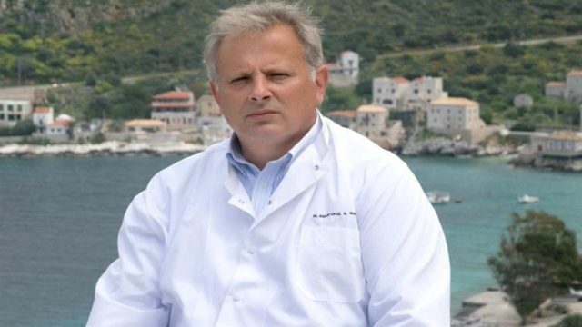 Αυτός είναι ο Έλληνας που αναδείχθηκε «Καλύτερος Οικογενειακός Γιατρός» στον κόσμο για το 2021!