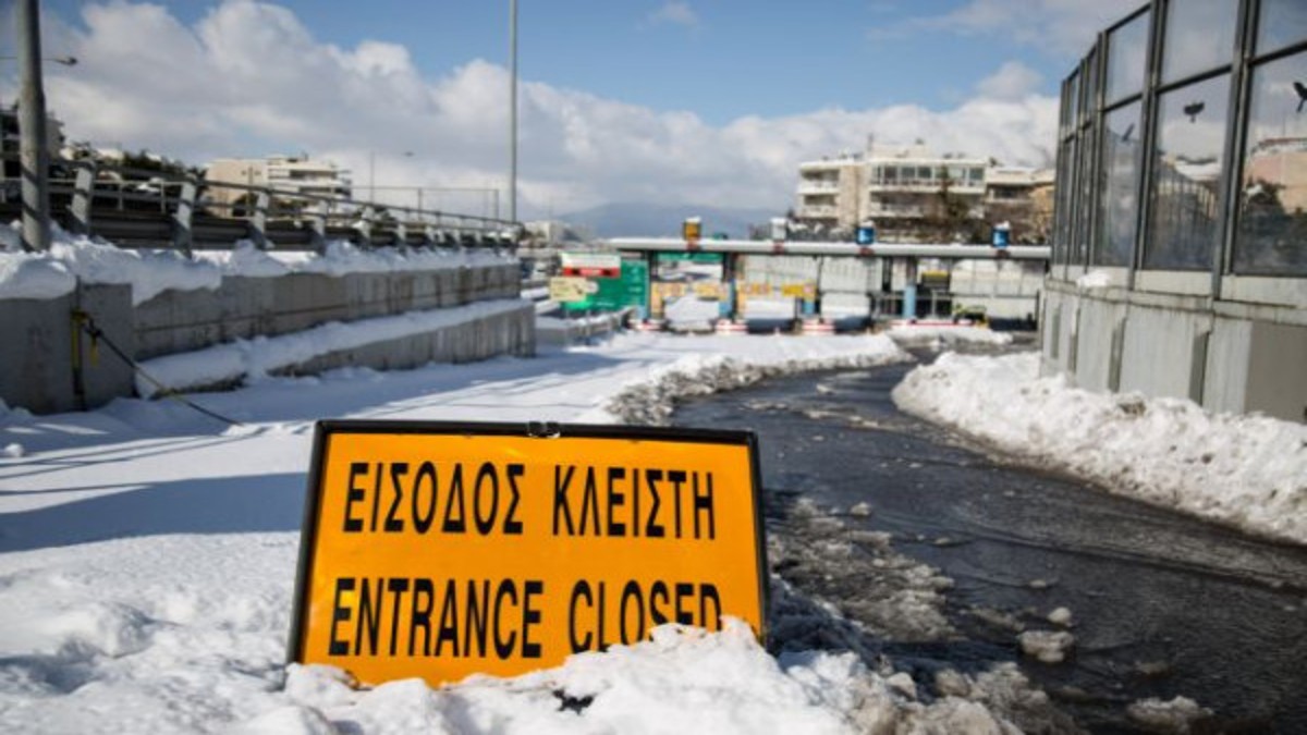 Αττική Οδός: Ανοίγει σταδιακά, δύο ημέρες μετά το φιάσκο – Τα τμήματα που δόθηκαν στην κυκλοφορία (video)