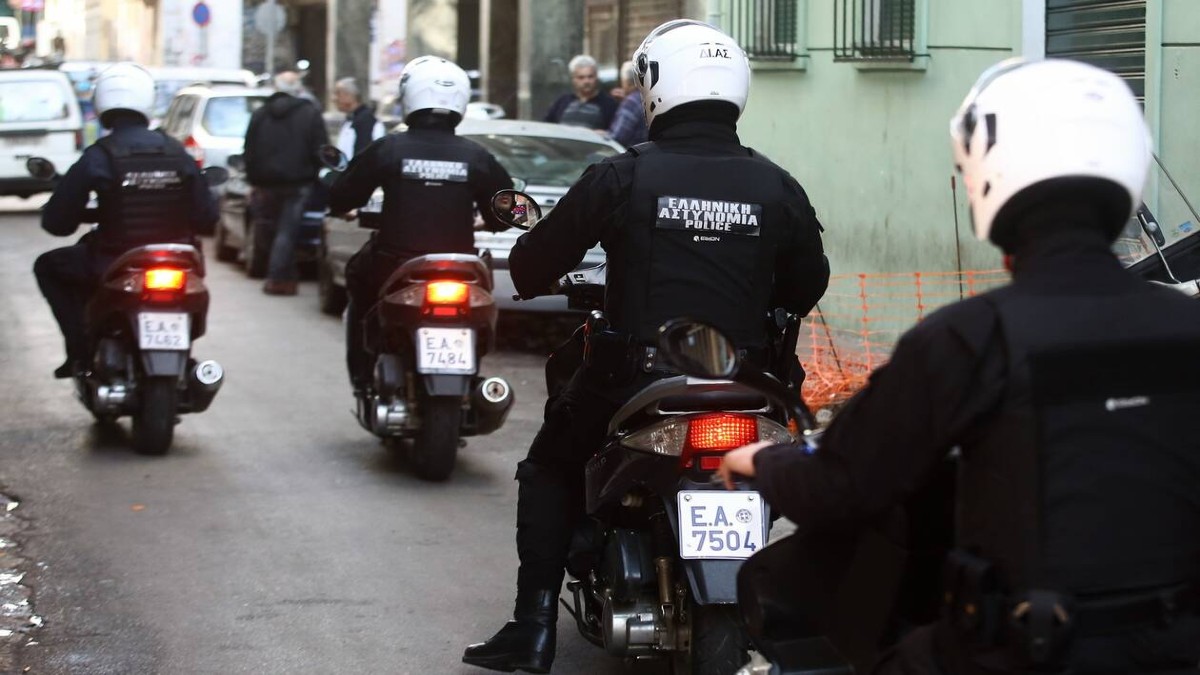 Νομισματοκοπείο: Επεισόδια στον καταυλισμό Ρομά – Επίθεση δέχθηκαν άνδρες της ΕΛΑΣ