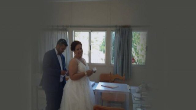 Είχαν ντυθεί και ήταν έτοιμοι για το γάμο τους – 2 ώρες πριν όμως γαμπρός και νύφη έκαναν το αδιανόητο