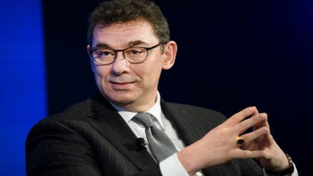 «Βόμβα» Άλμπερτ Μπουρλά: «Θα φύγει σε μία 10ετία ο κορωνοϊός!» – 4η δόση και ετήσιοι εμβολιασμοί