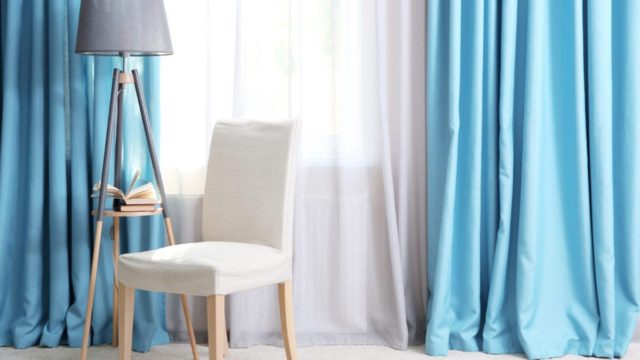 Με αυτό το απίθανο κόλπο δεν θα χρειαστεί να σιδερώσετε ποτέ ξανά τις κουρτίνες σας!