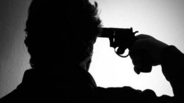 Αυτοκτόνησε γιος πασίγνωστης ηθοποιού – Είχε προειδοποιήσει με… Μπομ Σφουγγαράκη!
