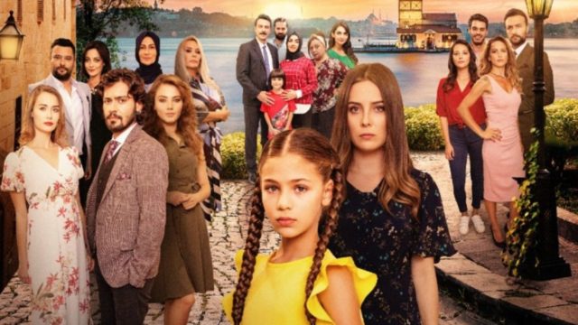 Νέος έρωτας στην Elif – Μετά τον χωρισμό έρχονται πολύ πιο κοντά (video)