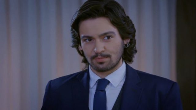 Elif: Όλοι είναι λυπημένοι και αναστατωμένοι από την παγίδα που έχουν στήσει στον Κερέμ