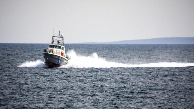 Θρίλερ στην Ίο: Σορό νεαρού άνδρα σε προχωρημένη σήψη ανέσυρε το Λιμενικό