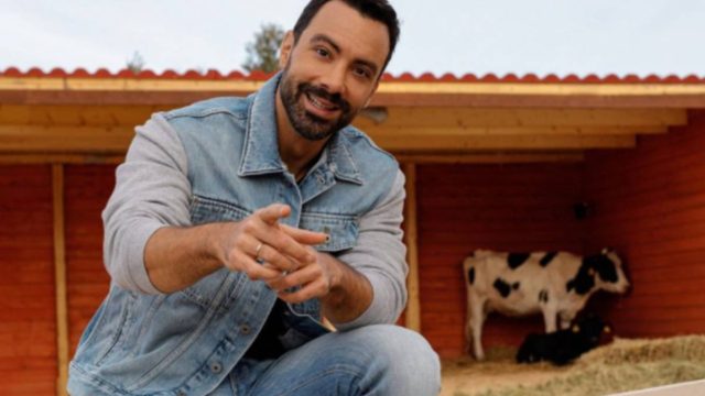 “Κηδεία” για τον Σάκη Τανιμανίδη