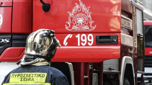 Τραγωδία στο Περιστέρι: Νεκρή από πυρκαγιά βρέθηκε ηλικιωμένη σε διαμέρισμα