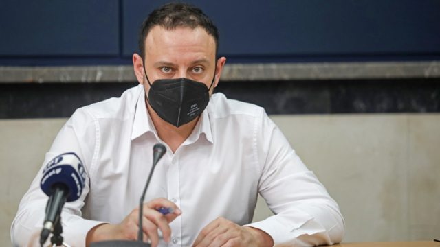 «Παράθυρο» Μαγιορκίνη για νέα χαλάρωση των μέτρων: Πότε θα μπορούσε να πάρουμε νέα «ανάσα» (Video)