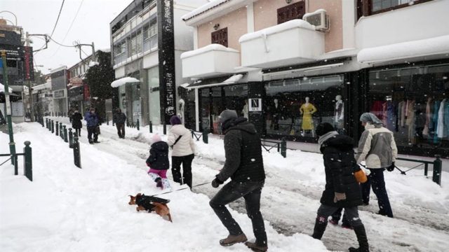 Εργαζόμενοι: Τι ισχύει για την πληρωμή τις ημέρες αργίας λόγω κακοκαιρίας