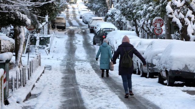 Κακοκαιρία «Ελπίς»: Χιόνια από το Σάββατο – Ποιες περιοχές θα πληγούν
