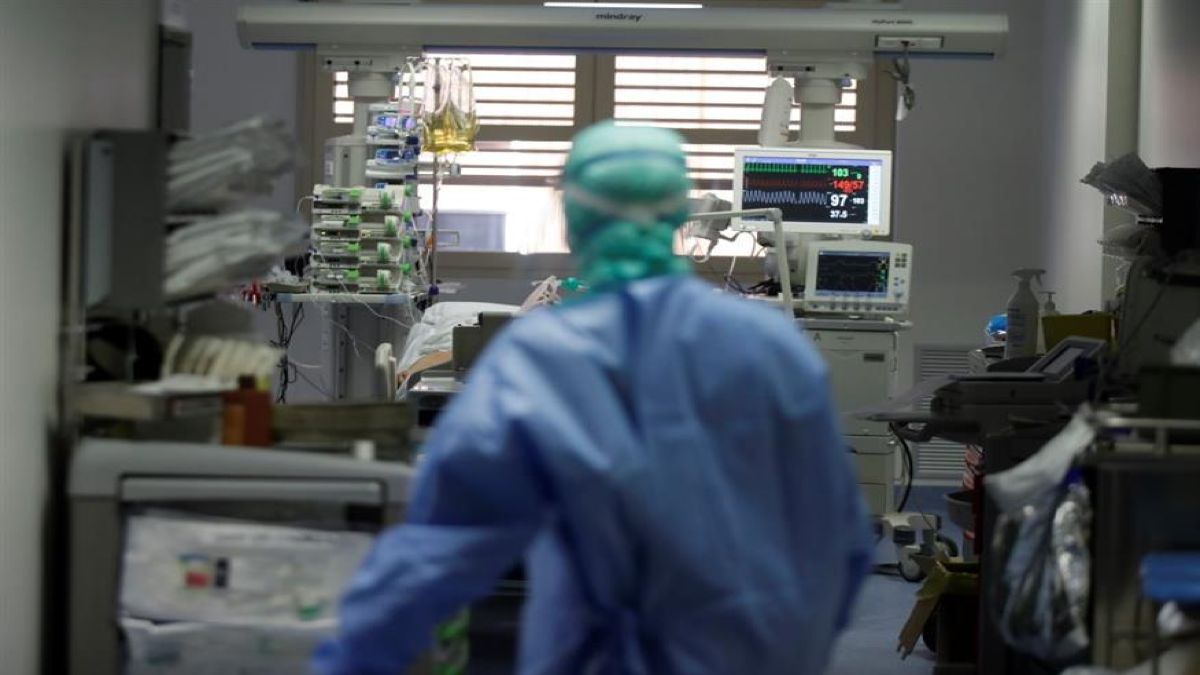 Κορωνοϊός: Ανατριχιαστική ανάρτηση της εντατικολόγου Χριστίνα Κυδώνα για την κατάσταση στα νοσοκομεία – Συγκλονιστική ακτινογραφία ασθενούς (photo)