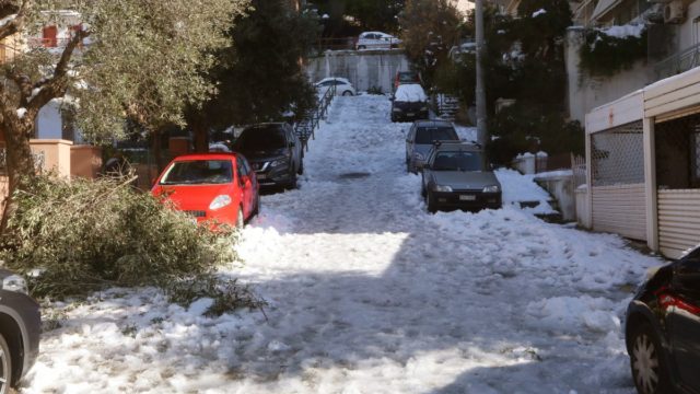 Η φωτογραφία της ημέρας: Το κέντρο της Αθήνας μετά την επέλαση της «Ελπίδας»
