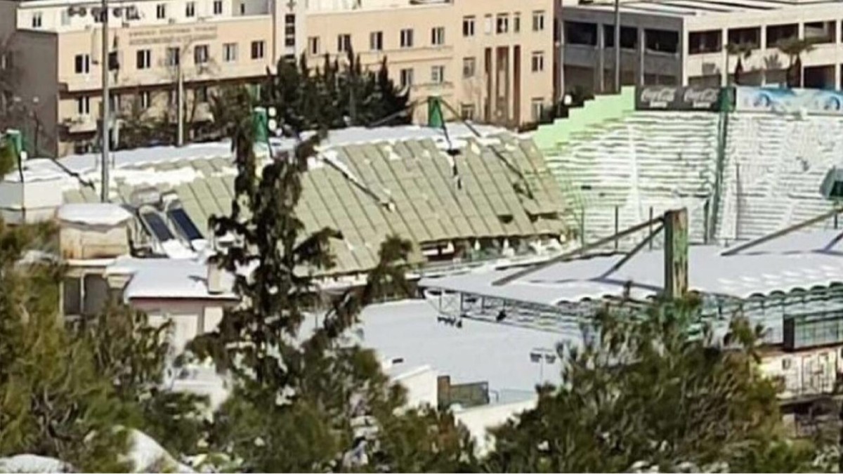 Σοκ στην Λεωφόρο – Κακοκαιρία “Ελπίδα”: Κατέρρευσε το σκέπαστρο στο γήπεδο του Παναθηναϊκού! (photo)
