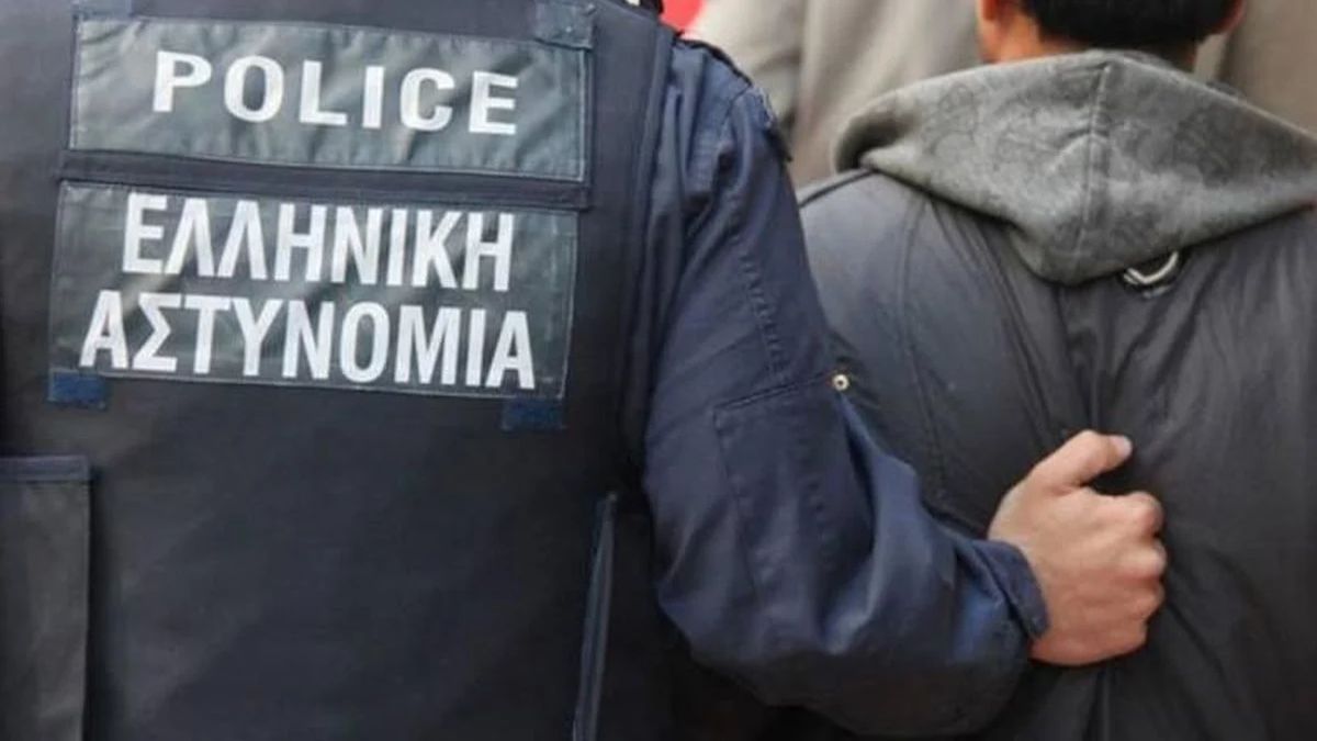 Συνελήφθη γνωστός τράπερ – Προσπάθησε να κάνει συναυλία στον Άγιο Δημήτριο